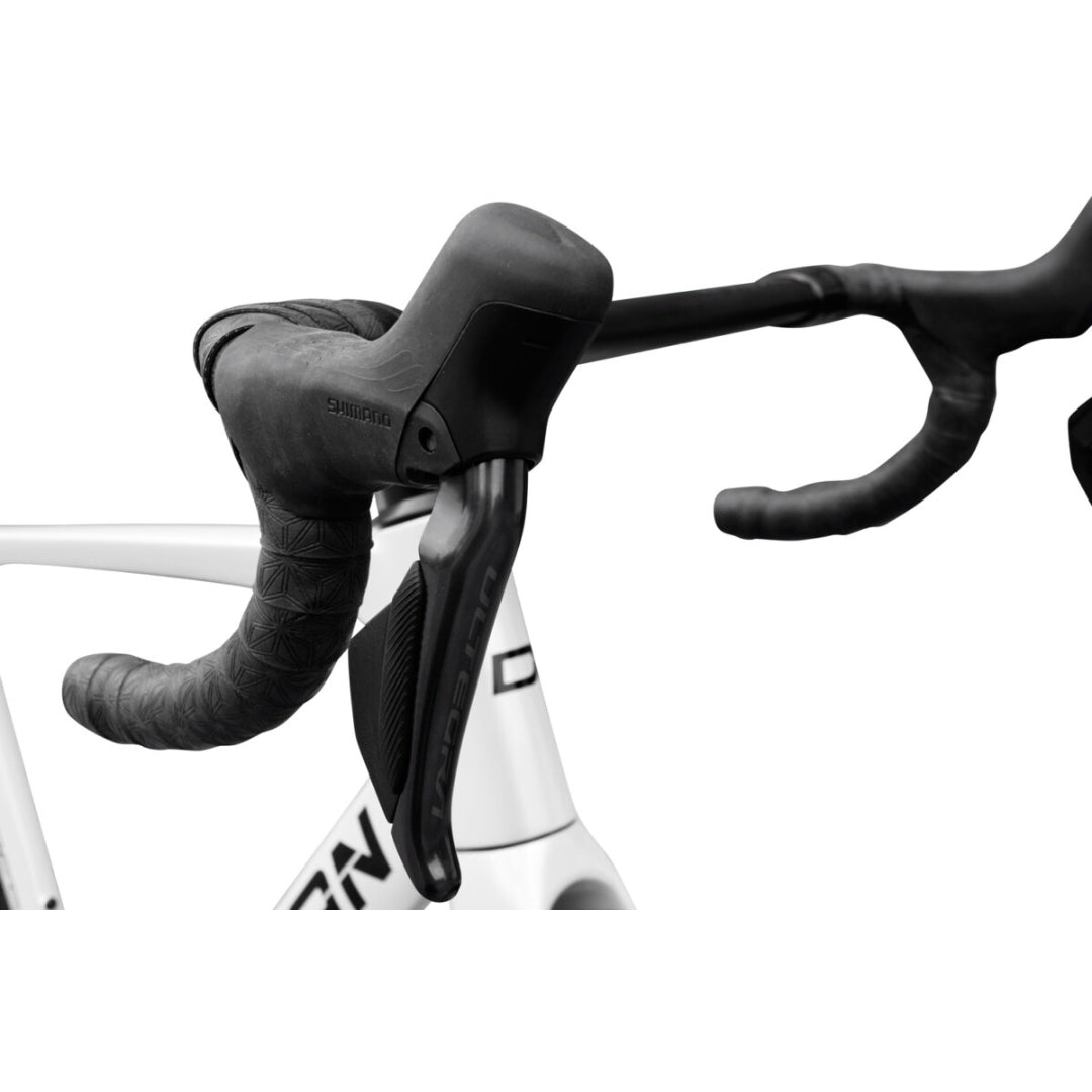 Dolan Ares Carbon Disc Road Bike - Shimano Ulterga R8150 Di2 12Spd