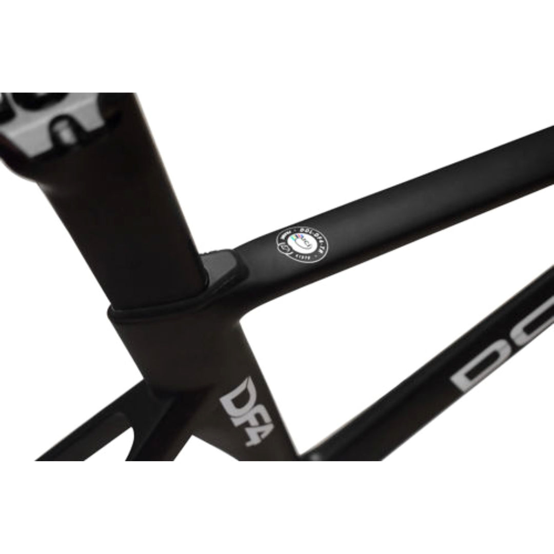 Dolan Df4 | Framset