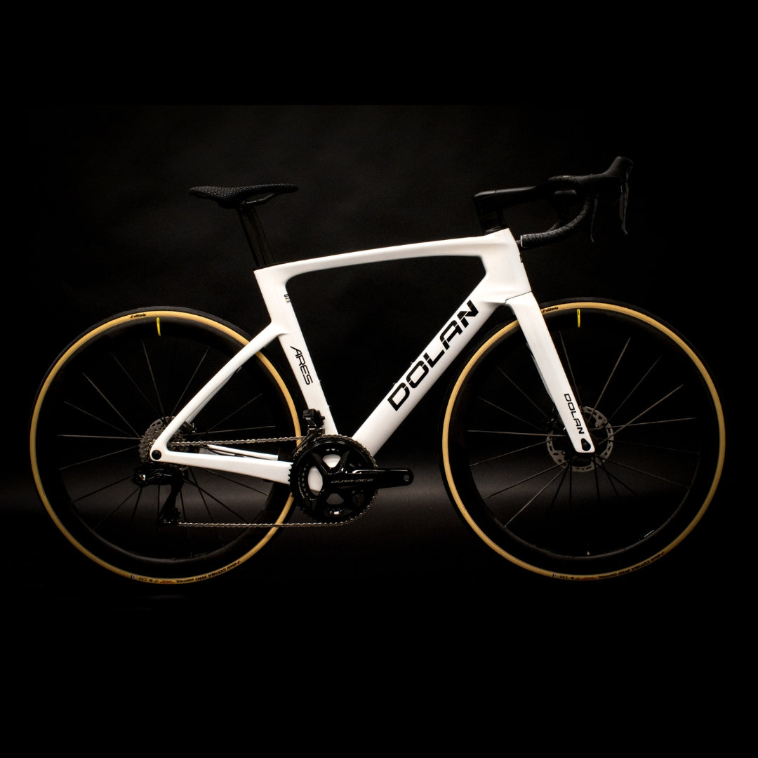 Dolan Ares Disc Carbon Road Bike- Shimano 105 12spd Mavic