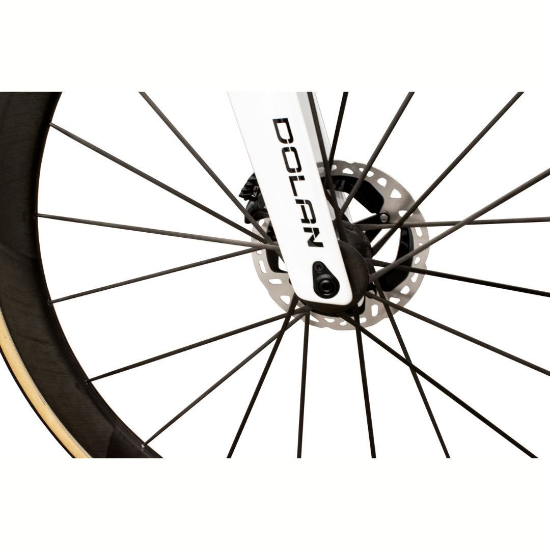 Dolan Ares Disc Carbon Road Bike- Shimano 105 12spd