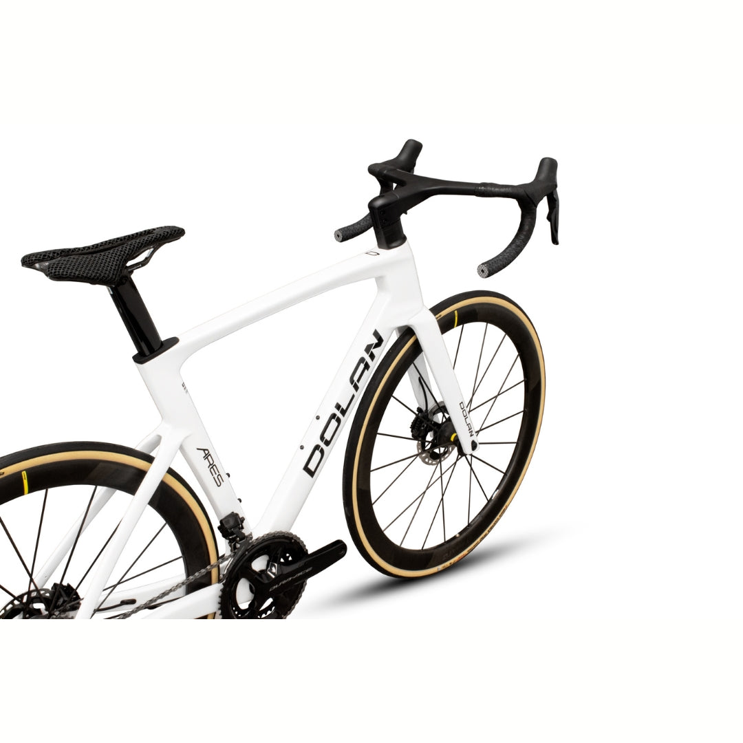 Dolan Ares Disc Carbon Road Bike- Shimano 105 12spd Mavic