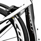 Dolan Rebus Carbon Road Aero Bike Shimano 105