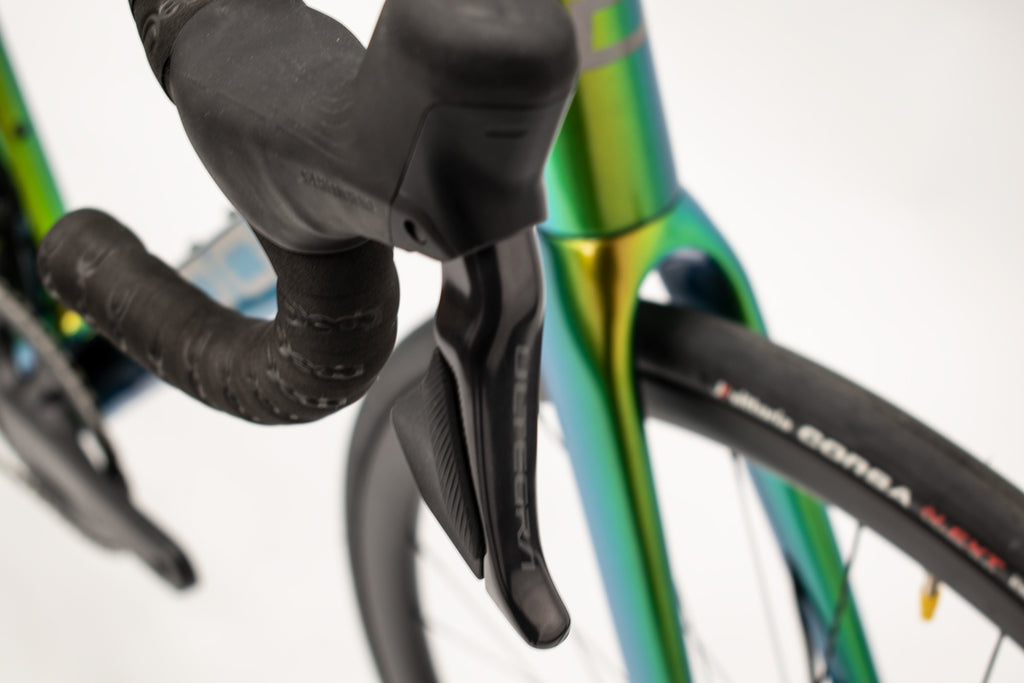 Dolan Ares Disc Carbon Road Bike- Shimano 105 12spd Mavic
