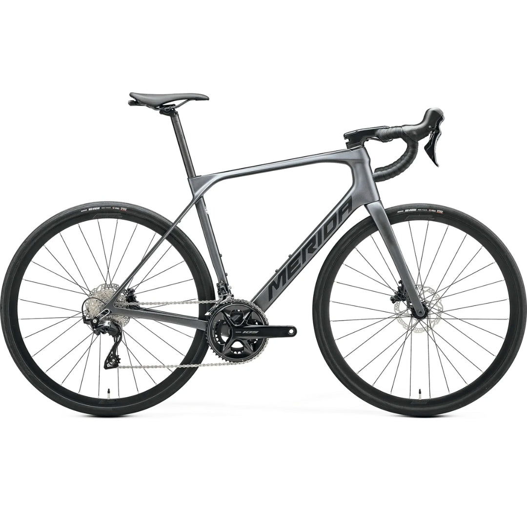 Merida Scultura Endurance 4000 II3 Silk Dark Silver(Black)
